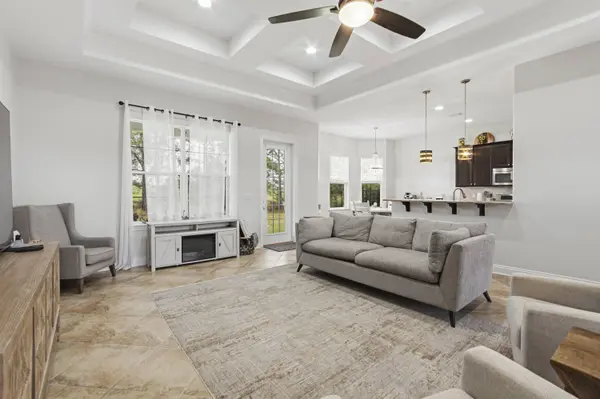 331 Brushed Dunes CIR, Freeport, FL 32439