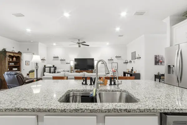 60 Dusky WAY, Freeport, FL 32439