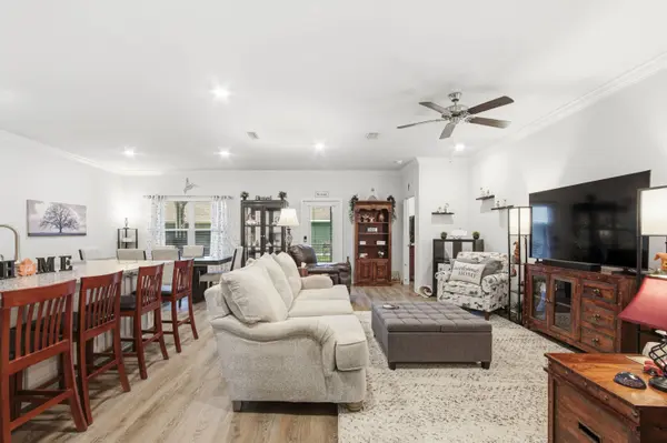 60 Dusky WAY, Freeport, FL 32439