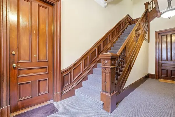 312 Columbus Ave #4, Boston, MA 02116