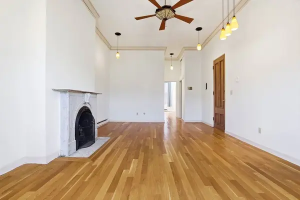 312 Columbus Ave #4, Boston, MA 02116
