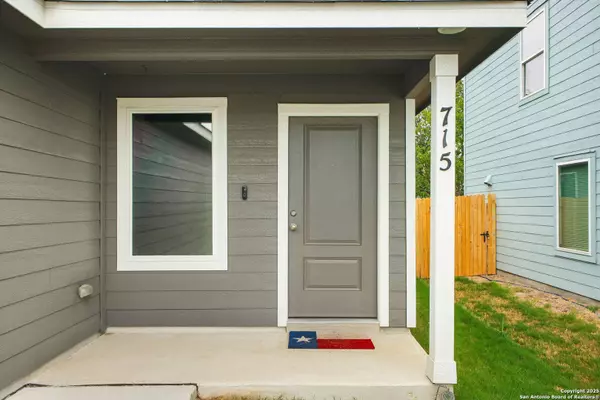 715 Wildcatters, San Antonio, TX 78227