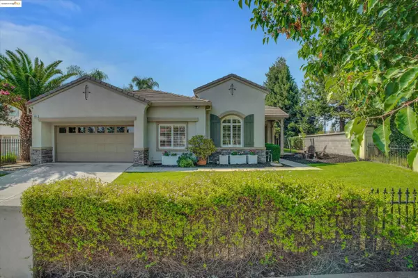 1414 Buckingham Dr, Brentwood, CA 94513