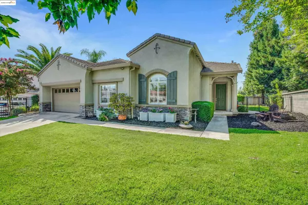 1414 Buckingham Dr, Brentwood, CA 94513