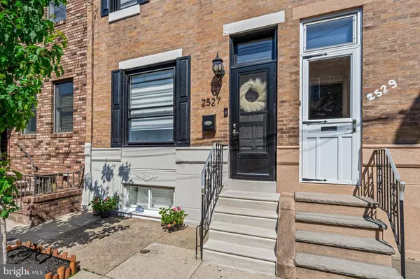 2527 S CHADWICK ST, Philadelphia, PA 19145