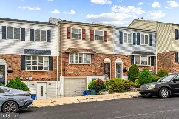 3644 DRUMORE DR, Philadelphia, PA 19154