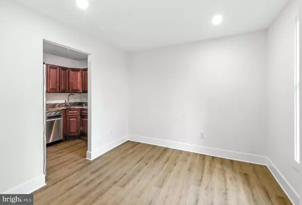 9 ROBERT MORRIS BLDG, Turnersville, NJ 08012