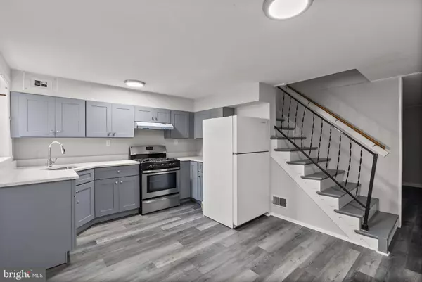 8059 GRAY HAVEN RD, Dundalk, MD 21222