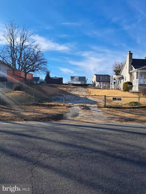 7506 BELMONT AVE, Baltimore, MD 21224