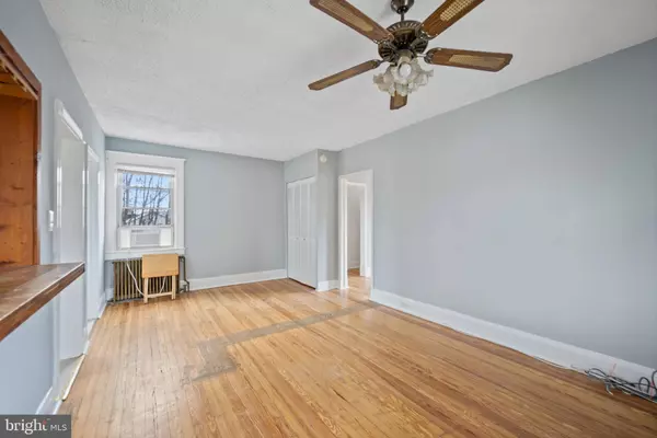 2826 INGLEWOOD AVE, Baltimore, MD 21234