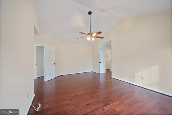 1324 PLEASANT MEADOW RD, Crofton, MD 21114