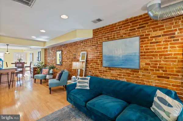 413 GRINDALL ST, Baltimore, MD 21230