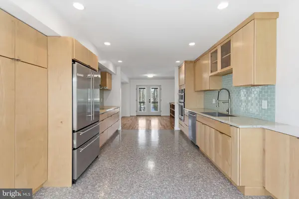 17 KILLALA CT, Lutherville Timonium, MD 21093