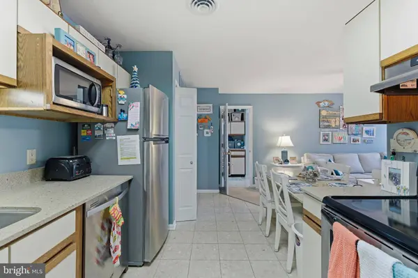 105 120TH ST #202C, Ocean City, MD 21842