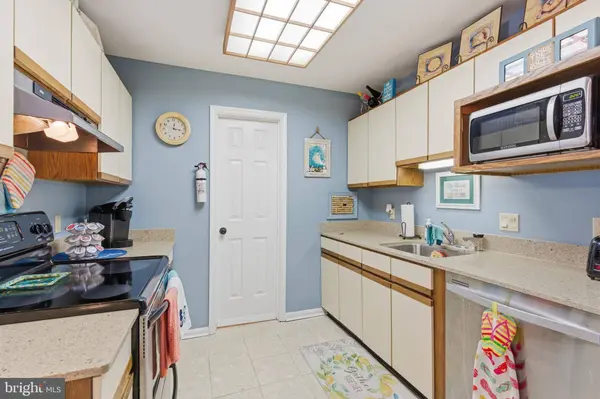 105 120TH ST #202C, Ocean City, MD 21842