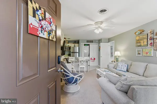 105 120TH ST #202C, Ocean City, MD 21842