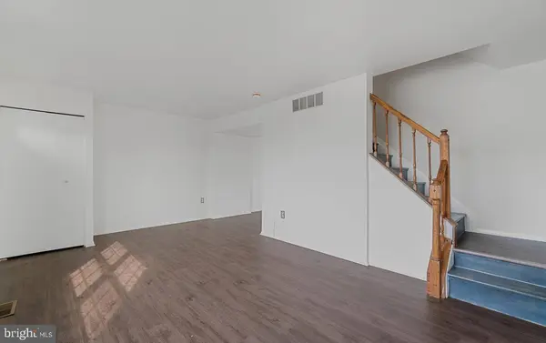 21 HOLLAND HILL CT, Catonsville, MD 21228