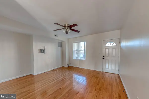 3821 ROLAND AVE, Baltimore, MD 21211