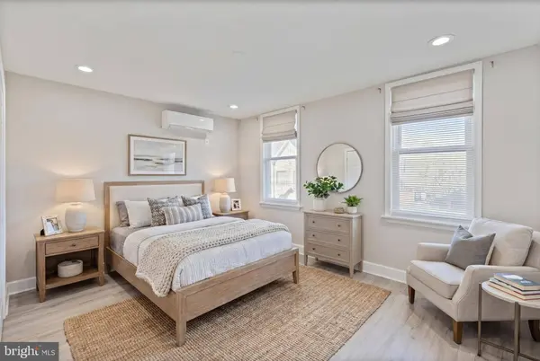 3819 ROLAND AVE, Baltimore, MD 21211