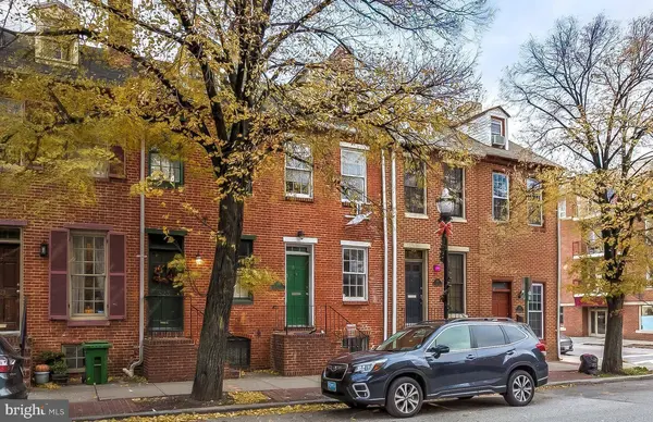 825 S CHARLES ST, Baltimore, MD 21230