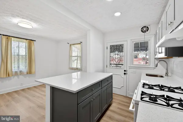 1870 YAKONA, Baltimore, MD 21234