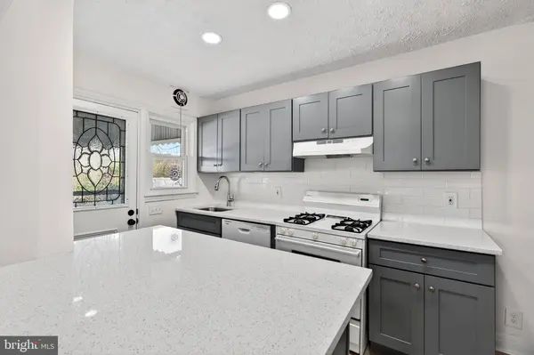 1870 YAKONA, Baltimore, MD 21234