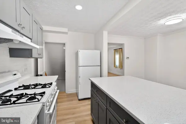 1870 YAKONA, Baltimore, MD 21234