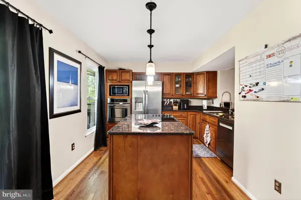 14230 OXFORD DR, Laurel, MD 20707