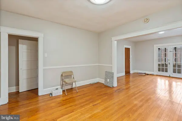 639 PLYMOUTH RD, Baltimore, MD 21229