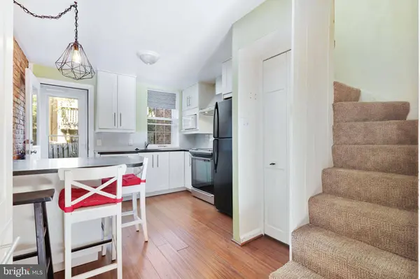24 E HAMBURG ST, Baltimore, MD 21230