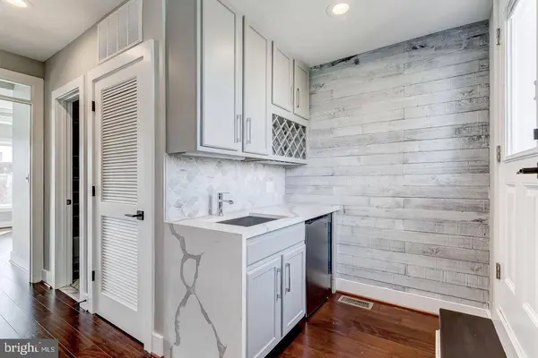 1440 S CHARLES ST, Baltimore, MD 21230