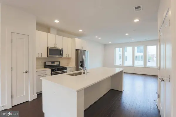 1235 COOKSIE ST, Baltimore, MD 21230