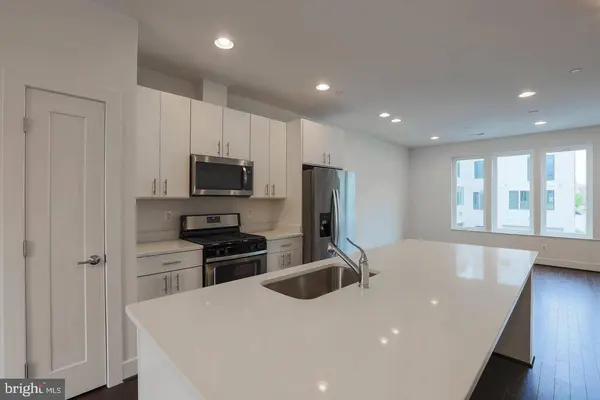 1235 COOKSIE ST, Baltimore, MD 21230