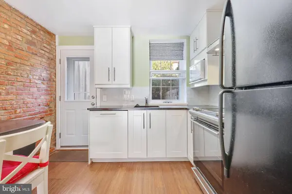 24 E HAMBURG ST, Baltimore, MD 21230