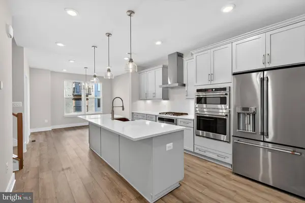 2507 LIGHT ST, Baltimore, MD 21230