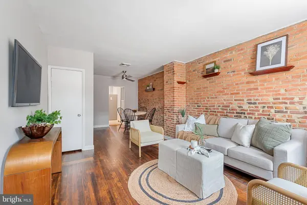 130 E RANDALL ST, Baltimore, MD 21230