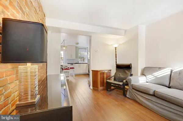 24 E HAMBURG ST, Baltimore, MD 21230