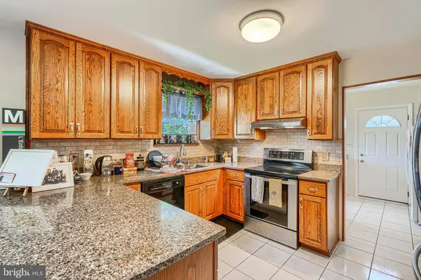 280 MACKINTOSH DR, Glen Burnie, MD 21061