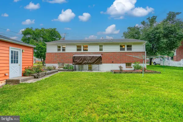 112 SPRINGSIDE DR, Lutherville Timonium, MD 21093