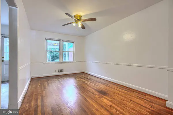 3 WILFRED CT, Towson, MD 21204