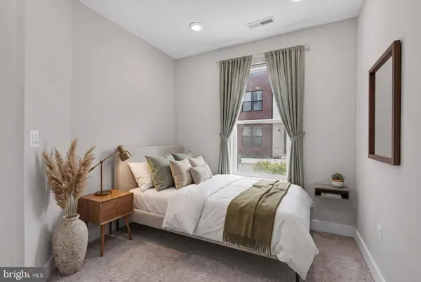112 GLASS LN, Baltimore, MD 21230