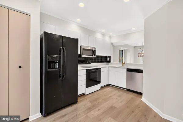 9468 CLOCKTOWER LN, Columbia, MD 21046