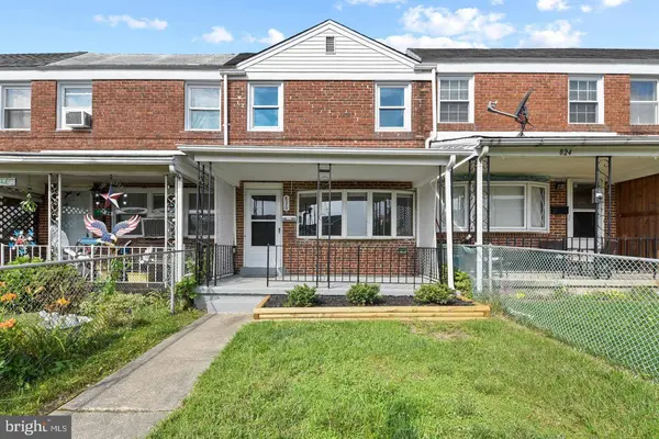 826 JEANNETTE AVE