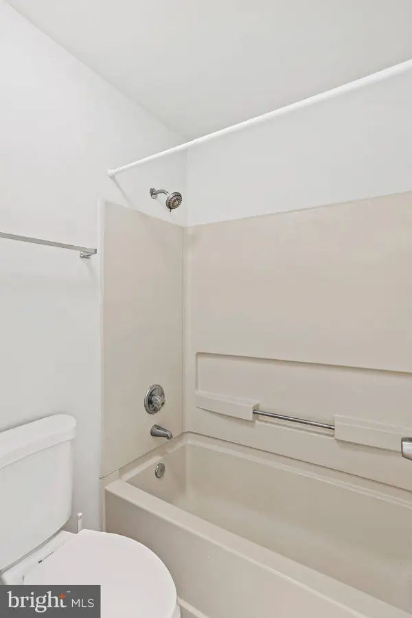 8607 FALLS RUN RD #H, Ellicott City, MD 21043