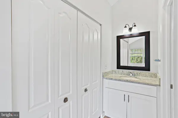 8607 FALLS RUN RD #H, Ellicott City, MD 21043