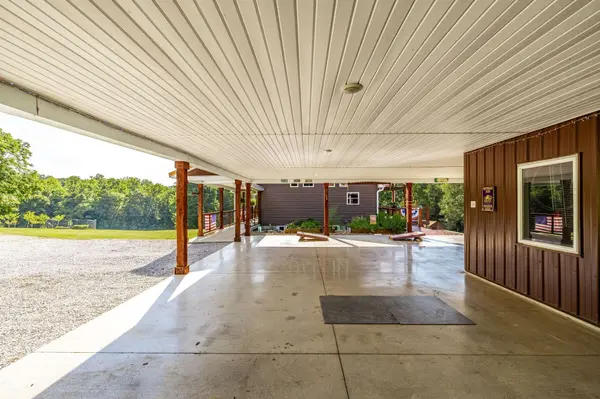 548 Horseshoe Bend Ln, Elmwood, TN 38560