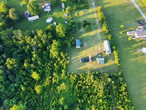 435 Pleasant Ridge Church Road, Adolphus, KY 42120