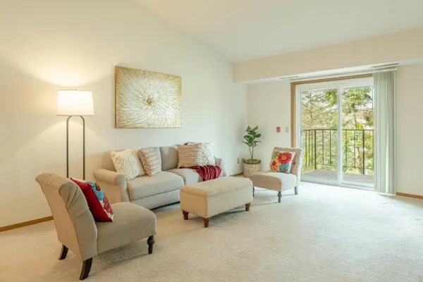 Staging Tips for Downsizing Sellers,Jess Lex
