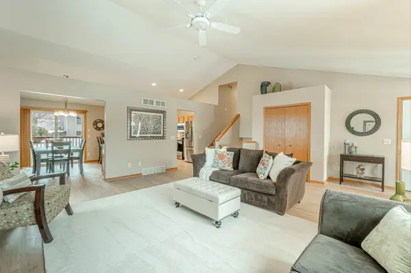 5 Things that May Turn Buyers Off When Viewing Your Home,Jess Lex