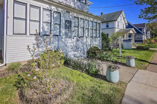 125 S Van Buren Street, Stoughton, WI 53589